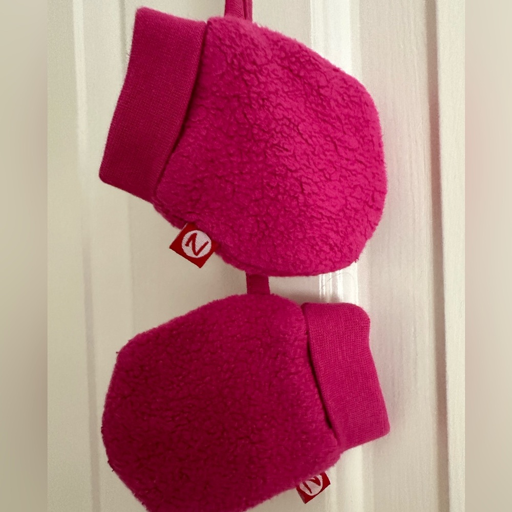 Zutano baby mittens